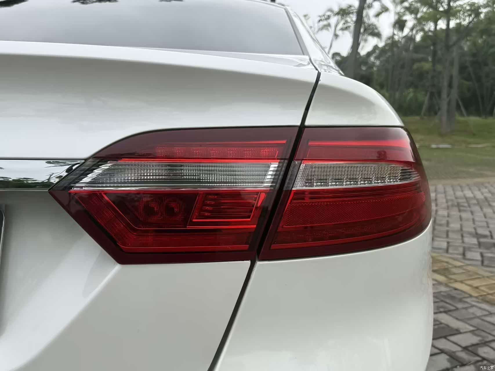 Ford Taurus, 2017 14