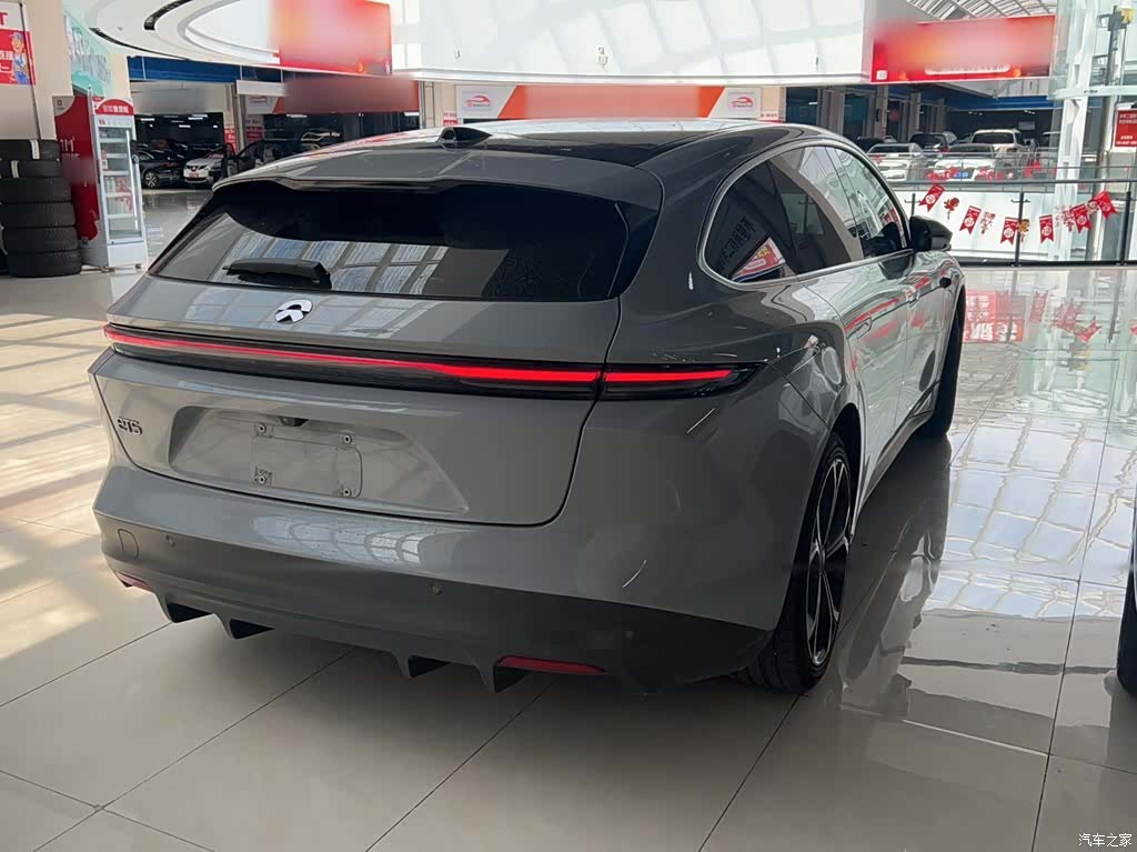 NIO ET5, 2024 12