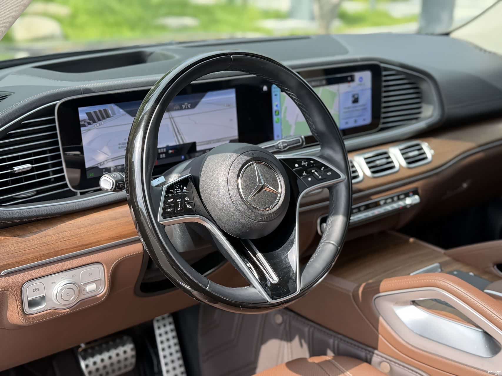 Mercedes-Benz GLS, 2025 4