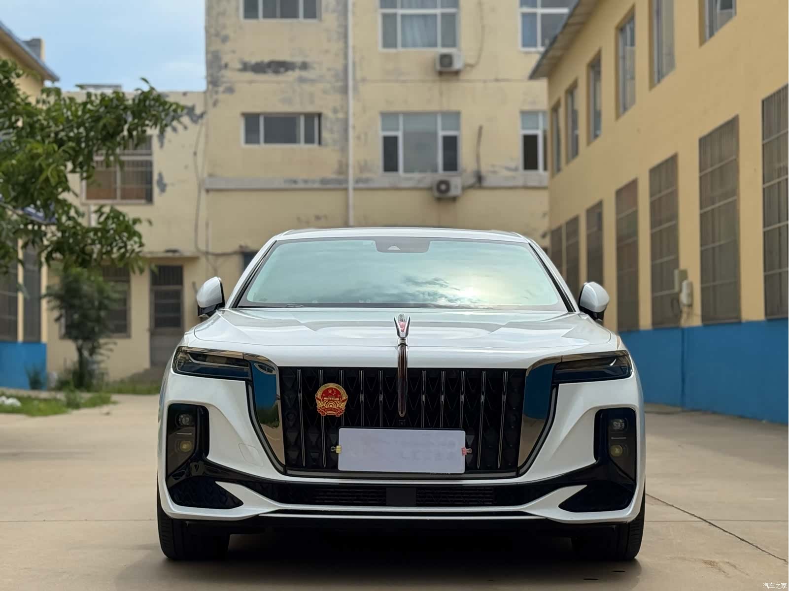 Hongqi H9, 2025 2