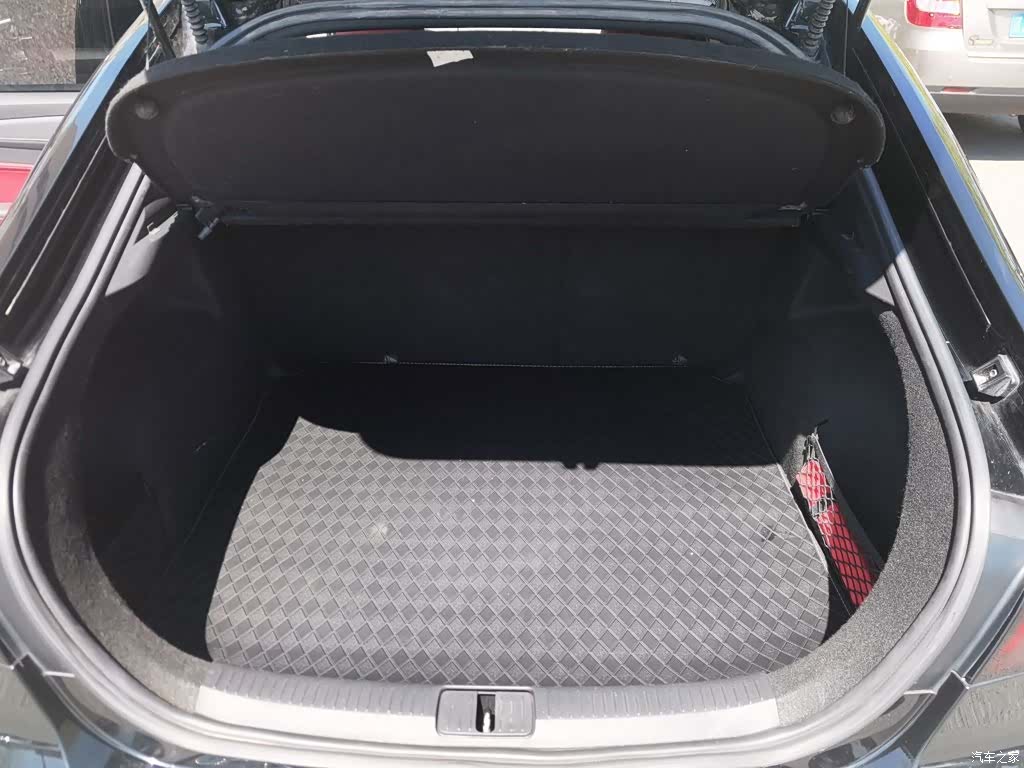 MG MG6, 2021 10
