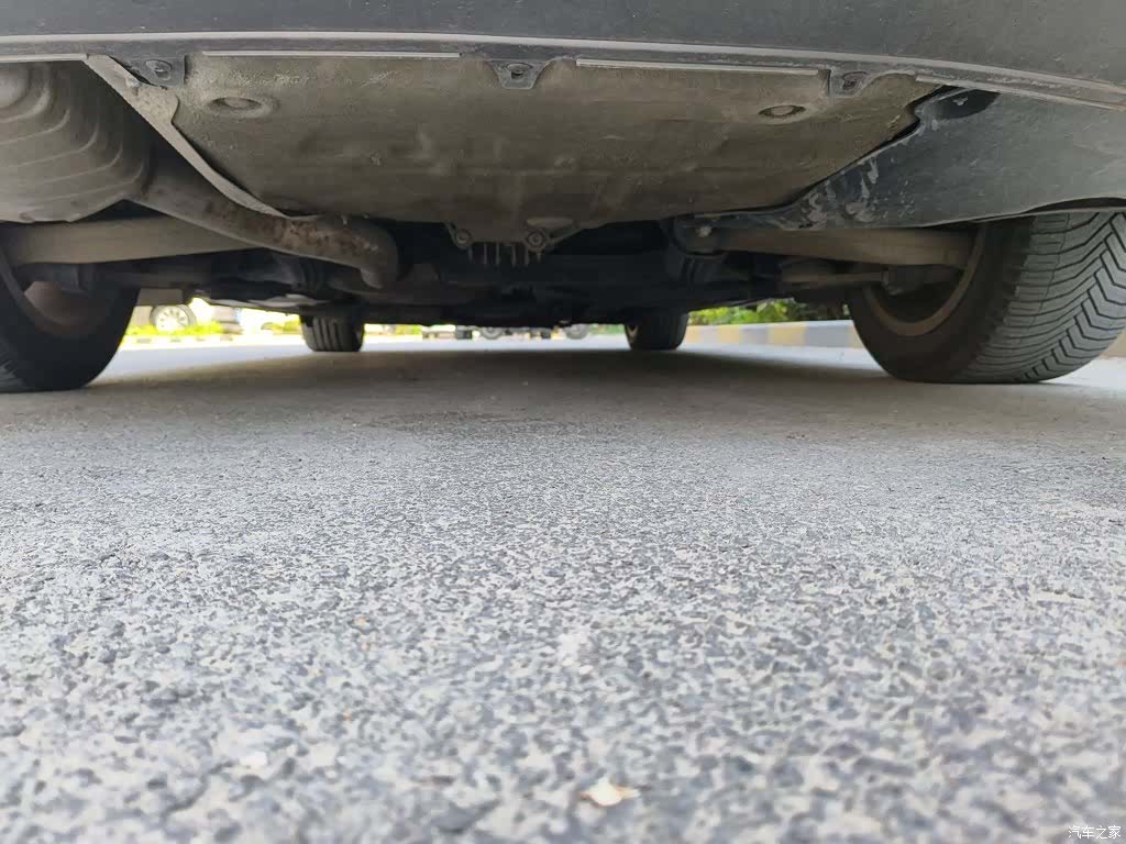Audi A4L, 2015 25