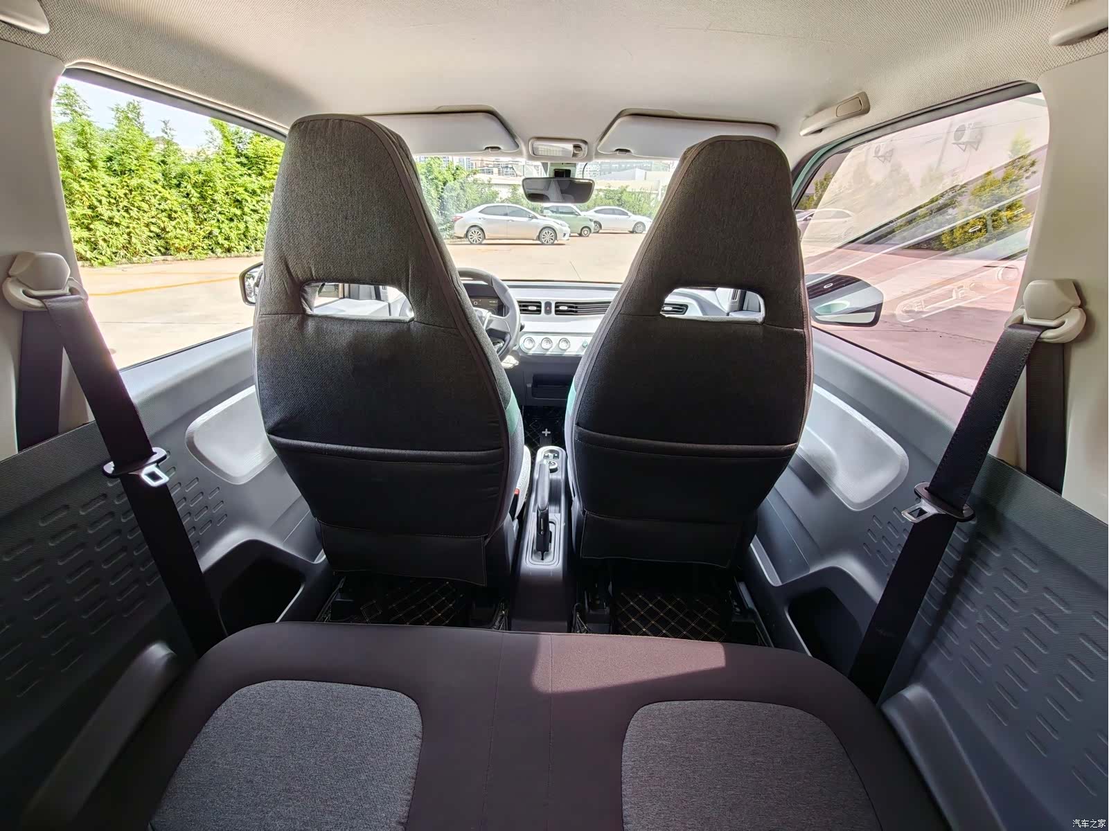 Wuling MINIEV, 2023 13