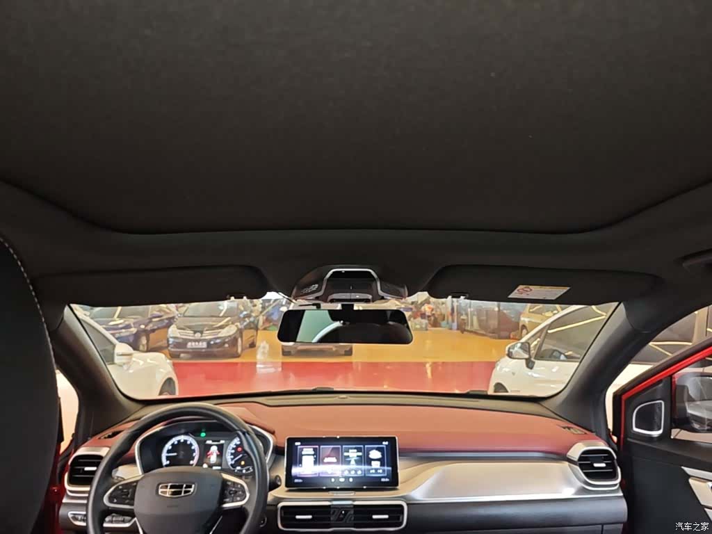 Geely Coolray, 2021 18
