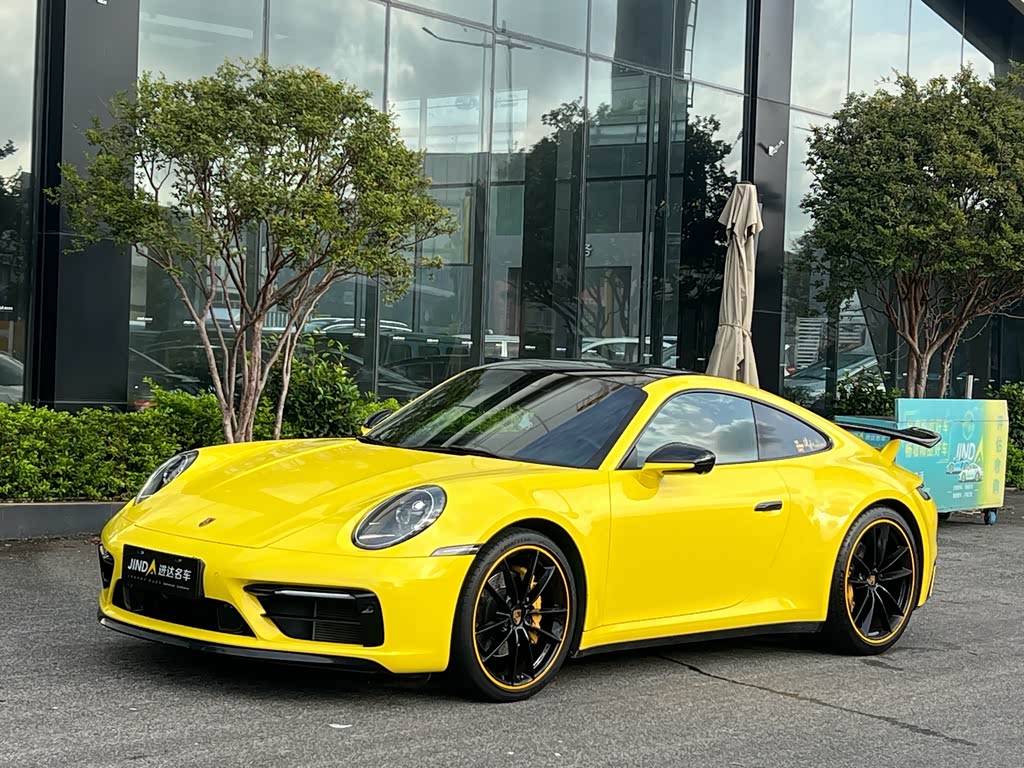 Porsche 911