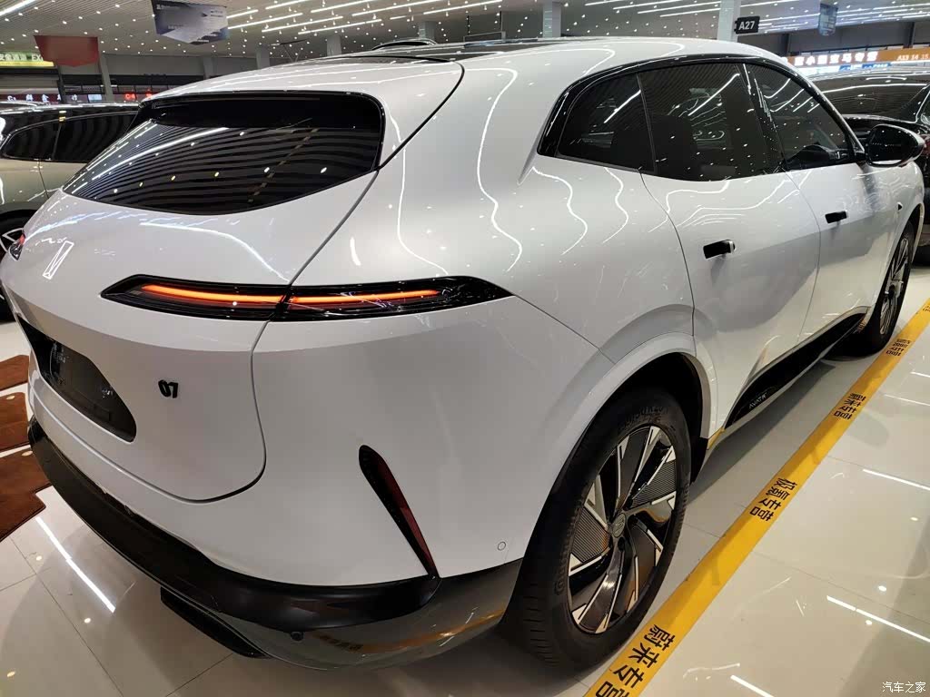 Avatr 07, 2025 6