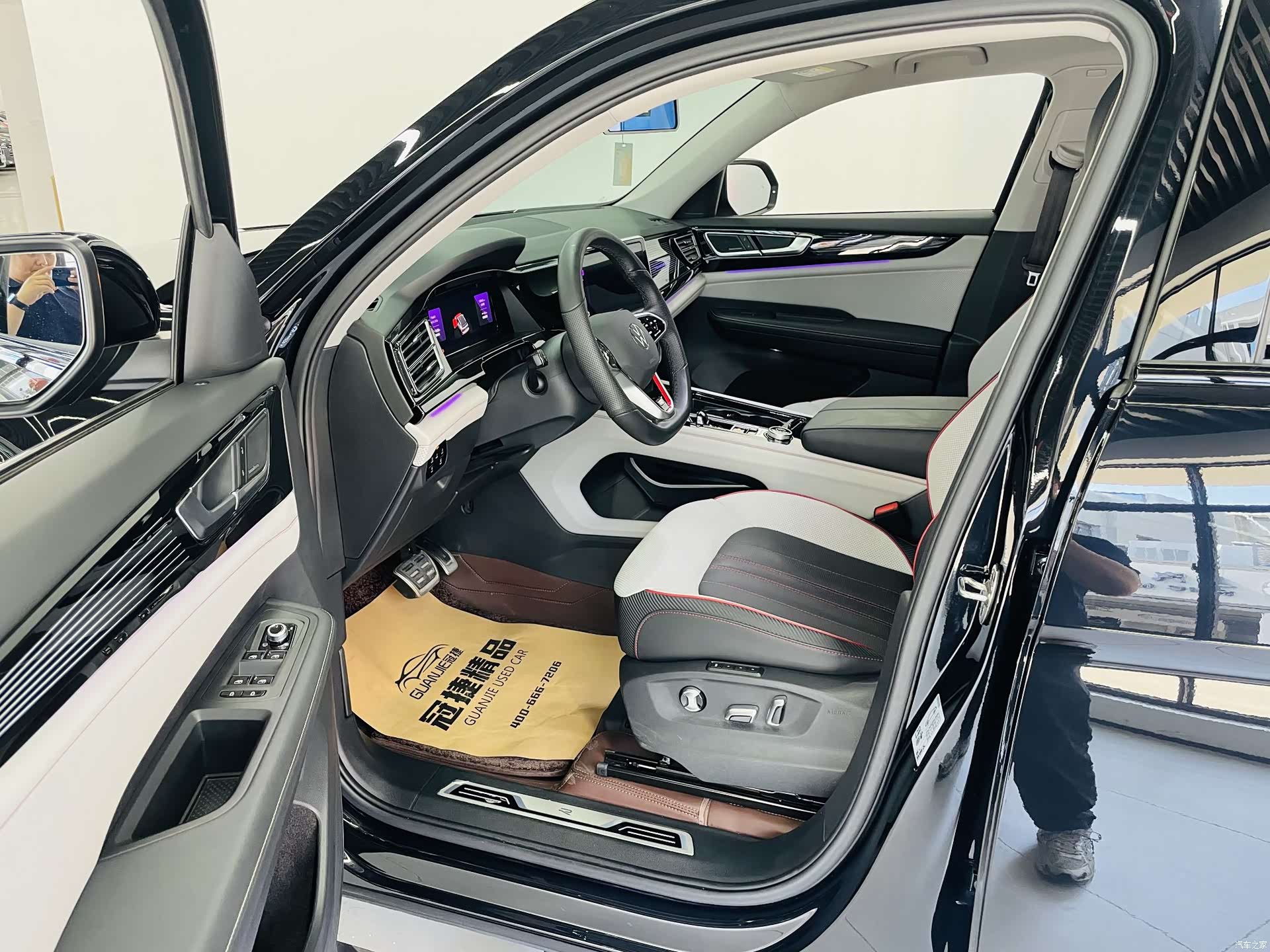 Volkswagen Teramont X, 2024 4