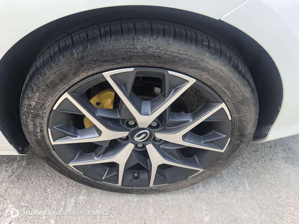 Trumpchi Shadow Leopard