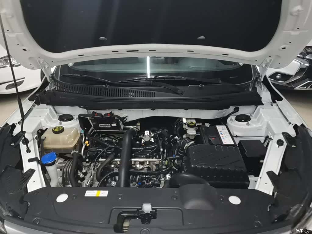 BAIC X3, 2022 20