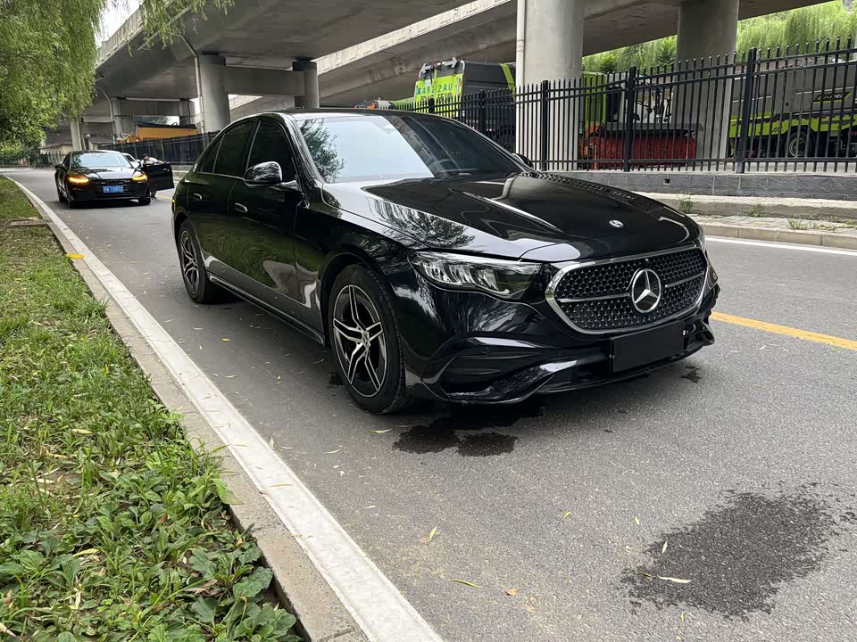 Mercedes-Benz E-class Mercedes-Benz E-class
