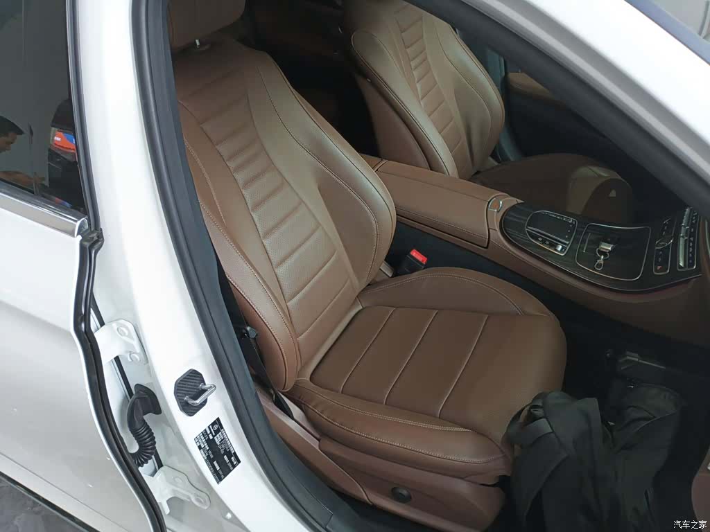 Mercedes-Benz E-Class, 2019 20