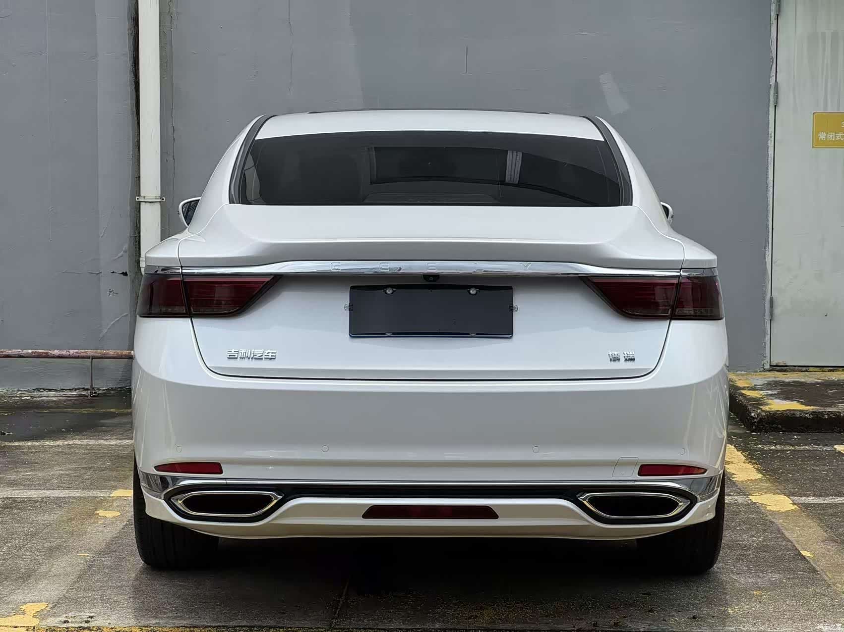 Geely +, 2021 все фото