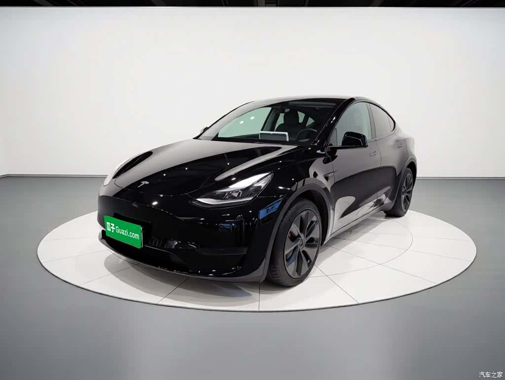 Tesla Model Y, 2024 2