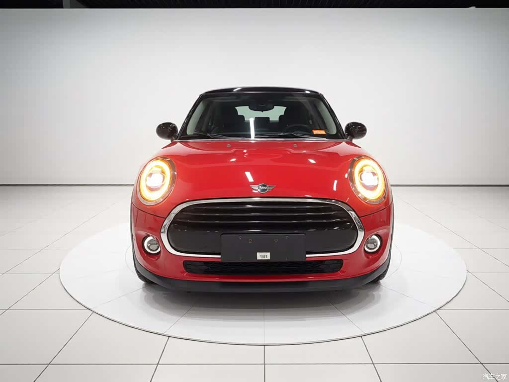 Mini Cooper, 2020 3
