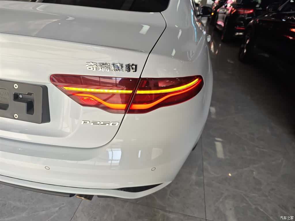 Land Rover XEL, 2024 24