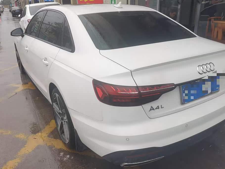 Audi A4L