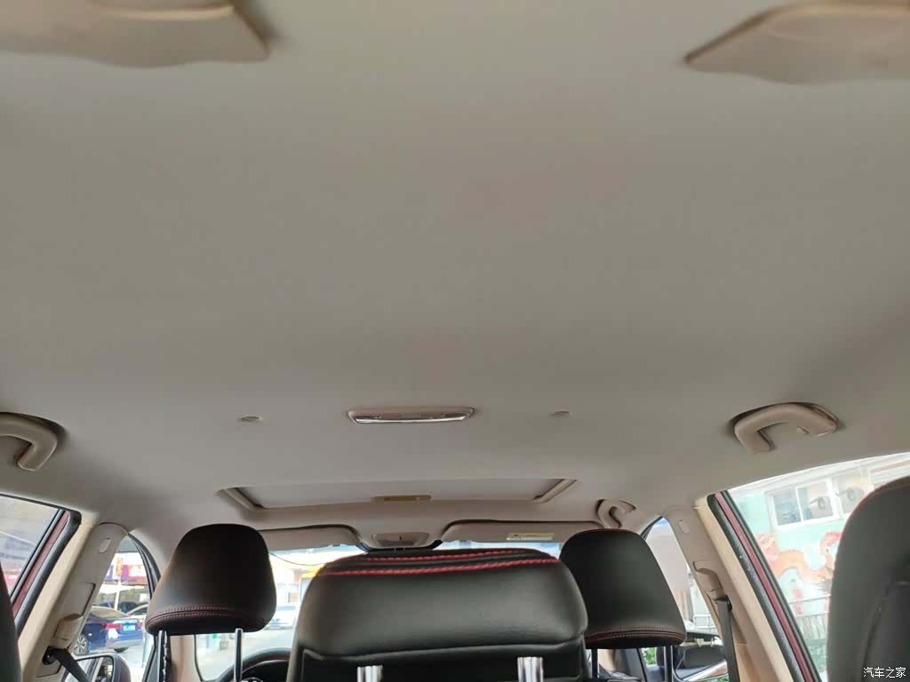 Wuling 560, 2016 8