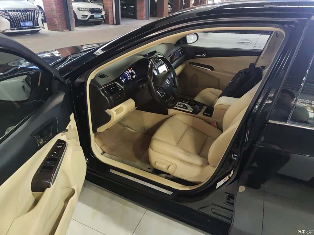 Toyota Camry, 2016 12
