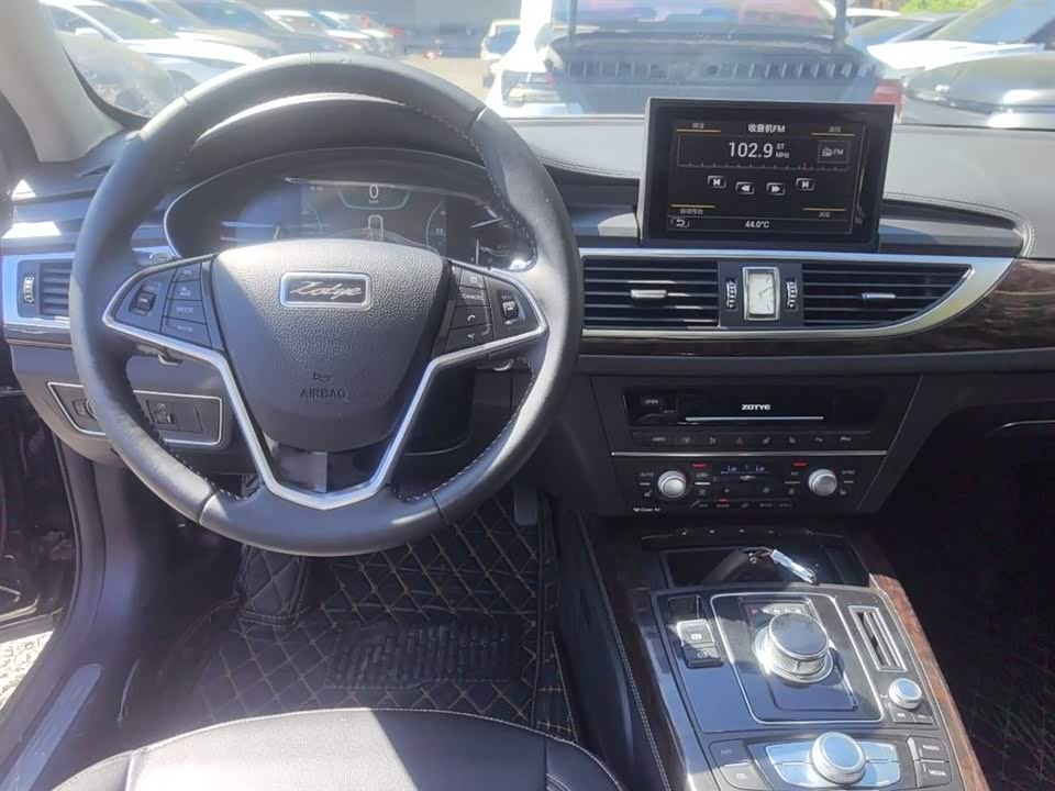 Zotye Z700 Zotye Z700