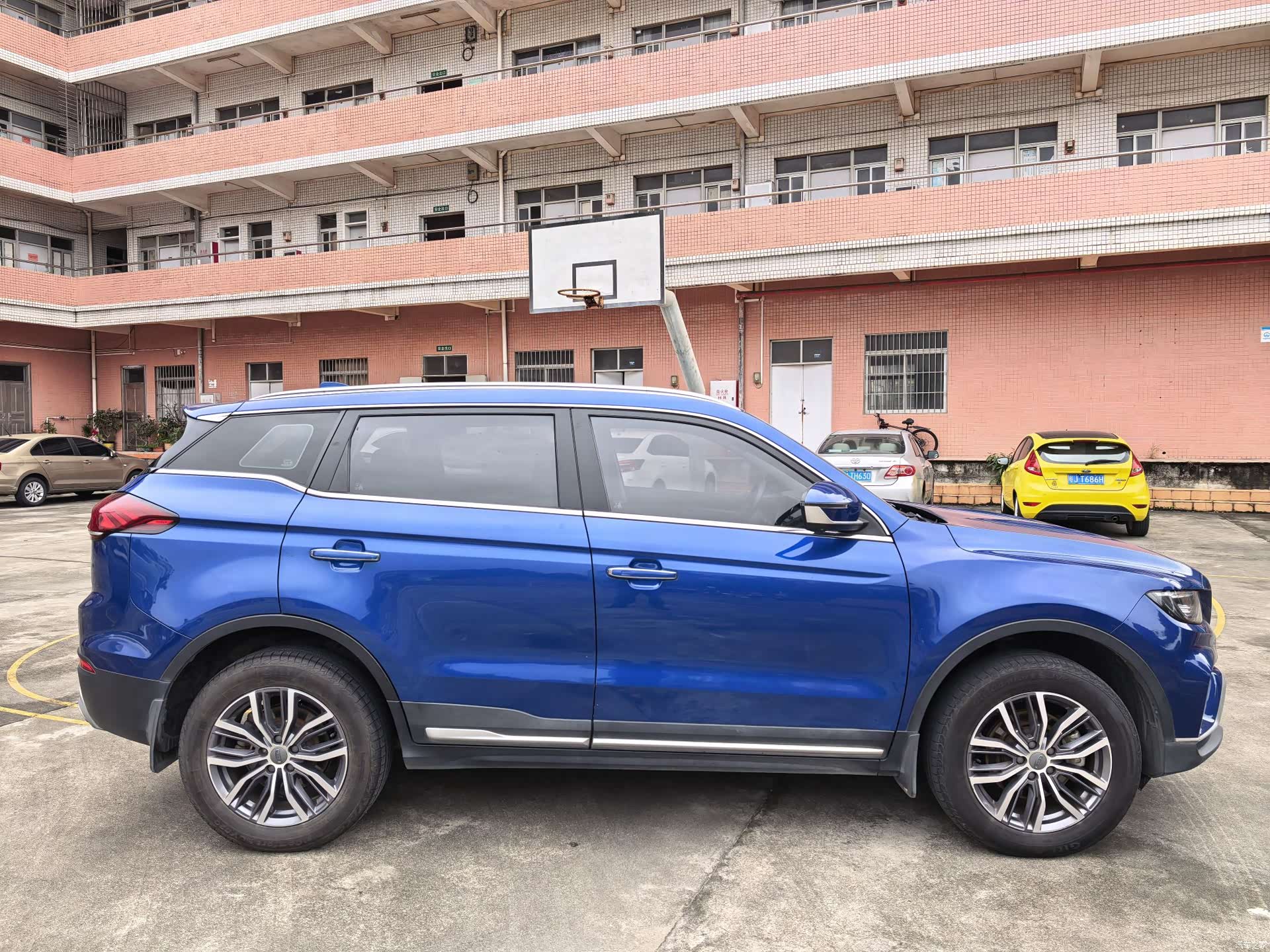 Geely Boyue, 2020 4