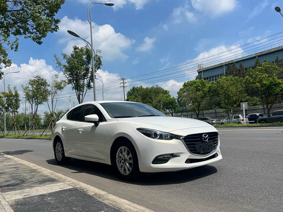 Mazda 3 Angkesaila Mazda 3 Angkesaila