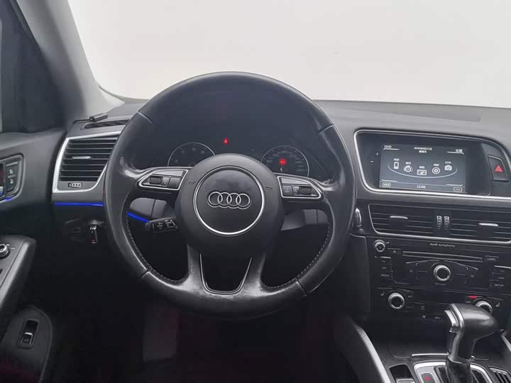 Audi Q5 2017 40 TFSI ji shu xing