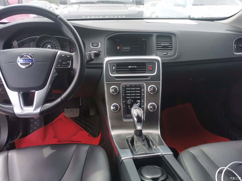 Volvo V60, 2015 10