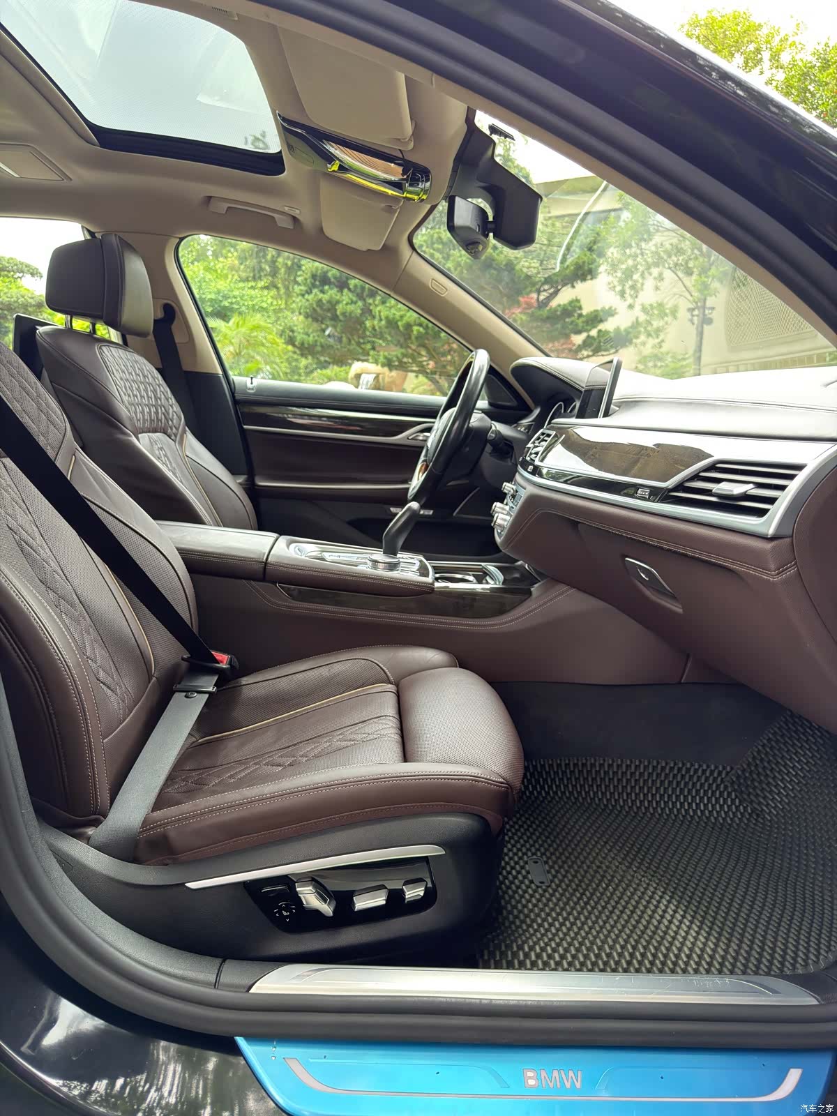 BMW 7 Series, 2017 все фото