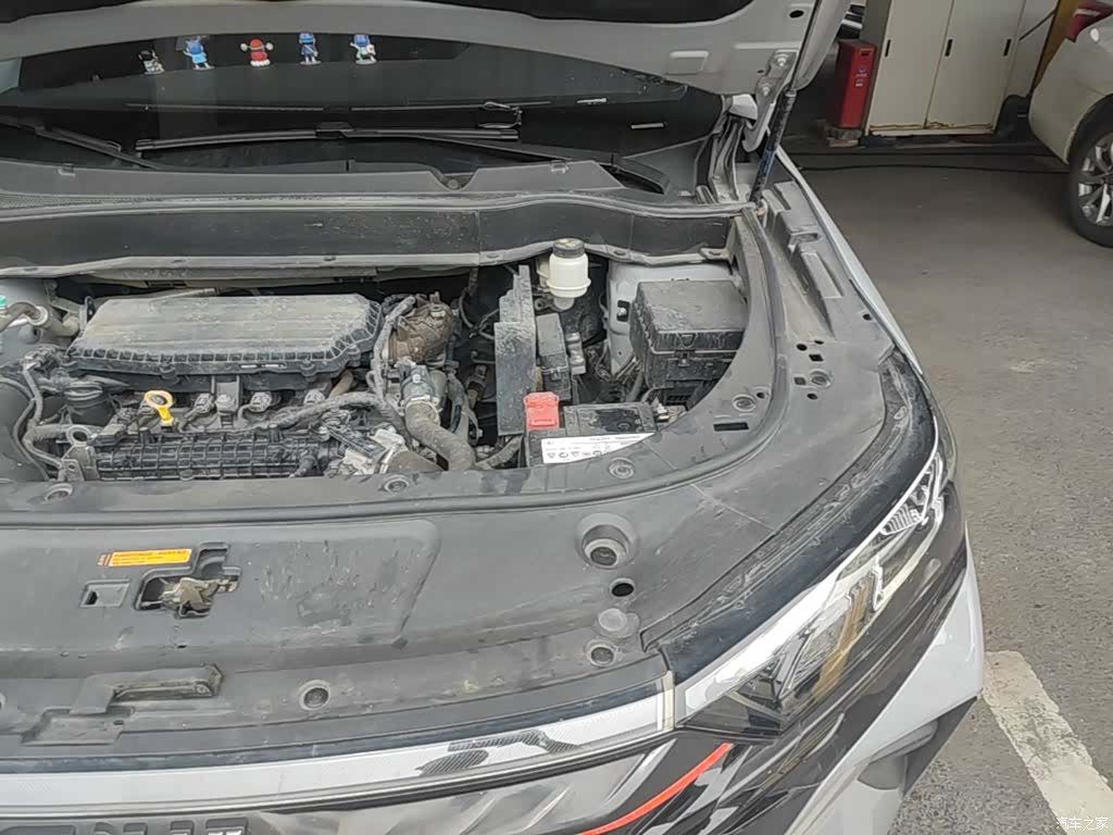 DongFeng AX7, 2023 22