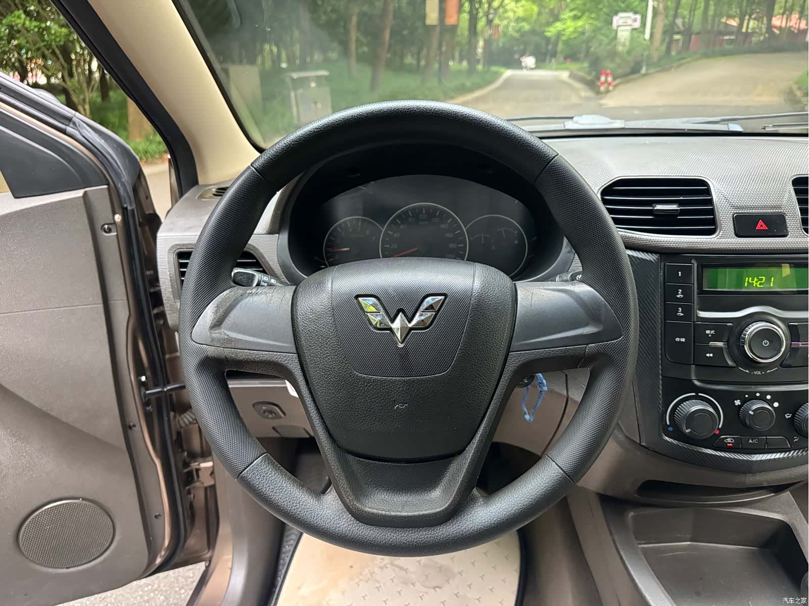 Wuling Hongguang, 2018 18
