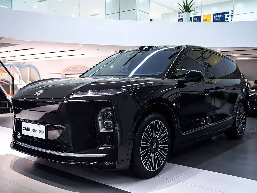 NIO ES8