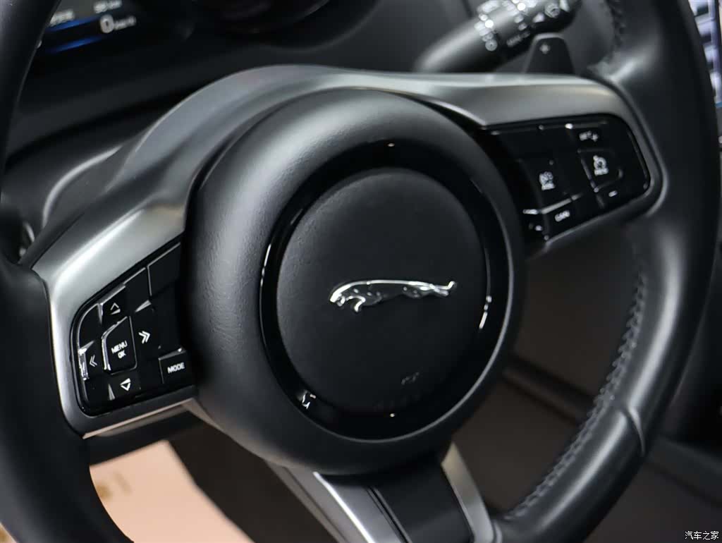 Jaguar F-TYPE, 2015 19