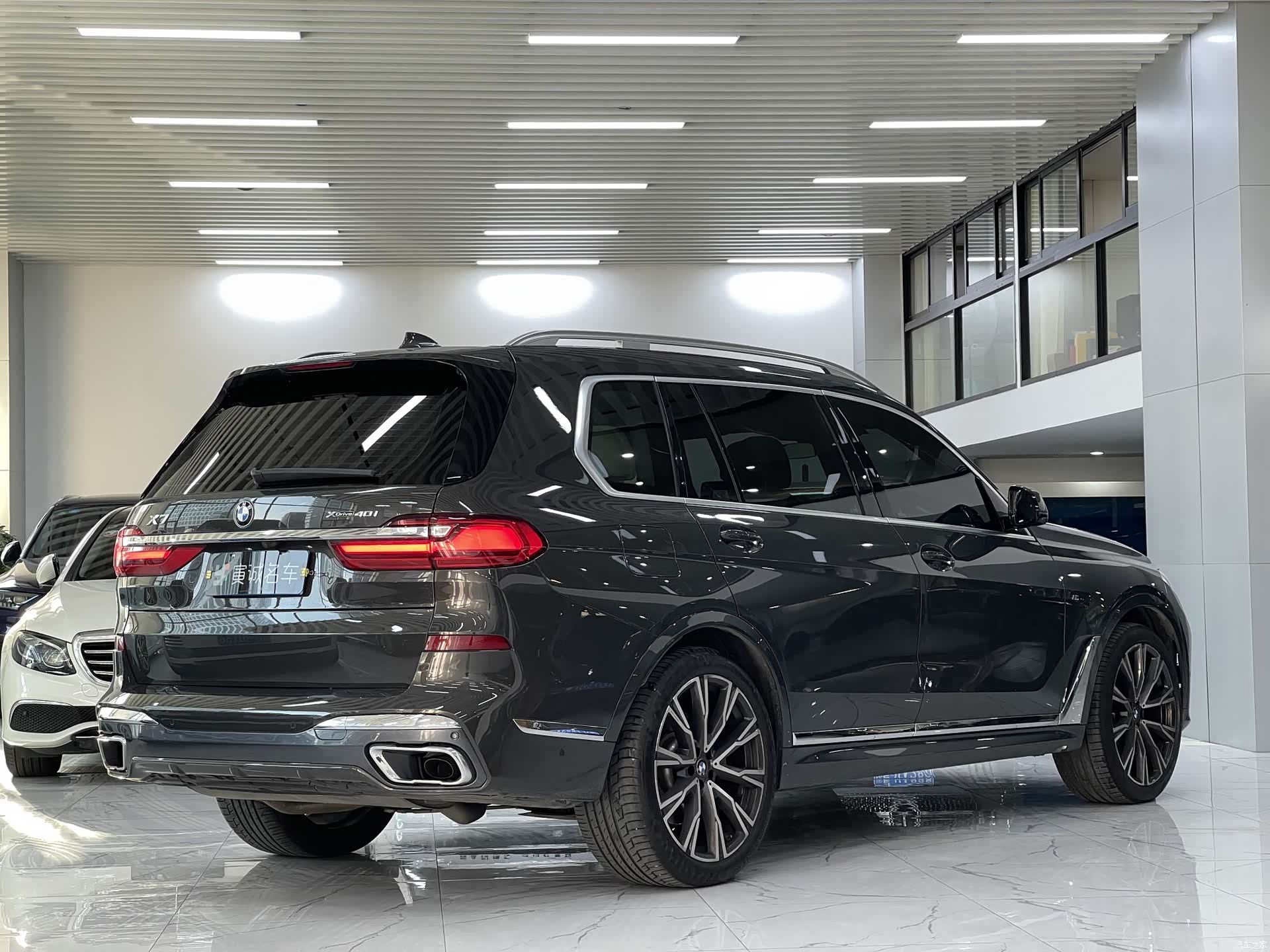 BMW X7, 2021 4