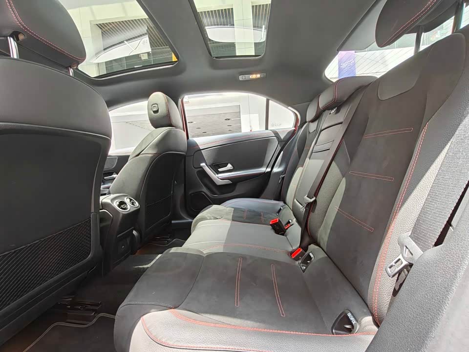 Mercedes-Benz Class A Mercedes-Benz Class A