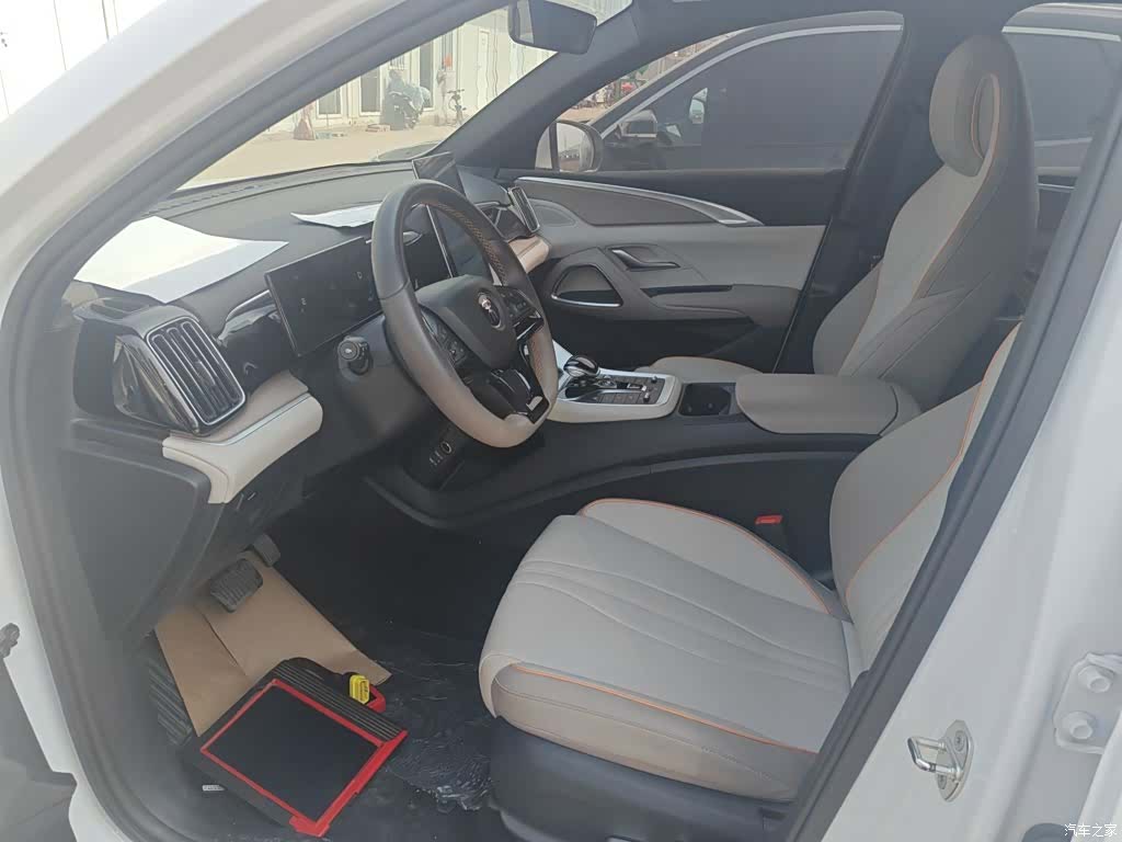 BYD Song, 2025 11