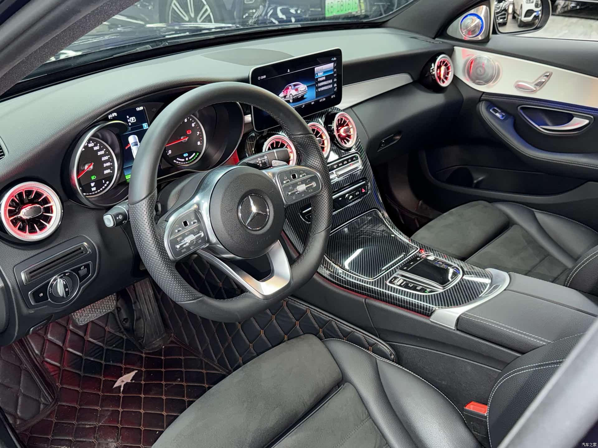Mercedes-Benz C-Class, 2019 17