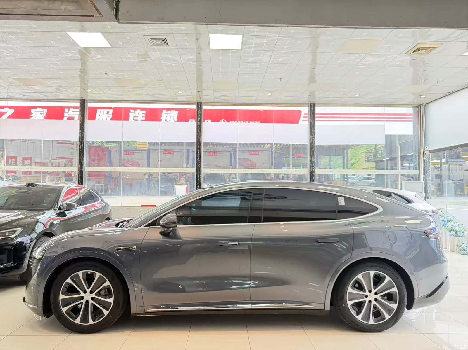 Luxeed R7, 2025 3