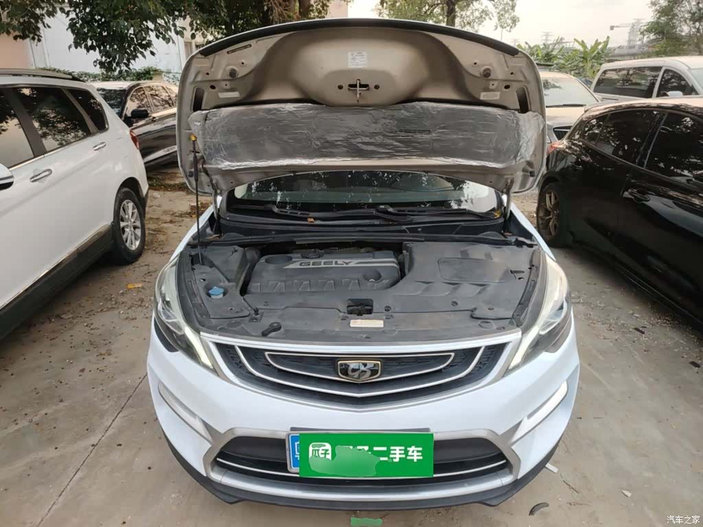 Geely Emgrand, 2017 16