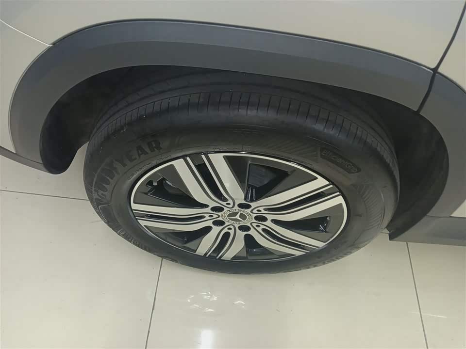 Mercedes-Benz EQA Mercedes-Benz EQA