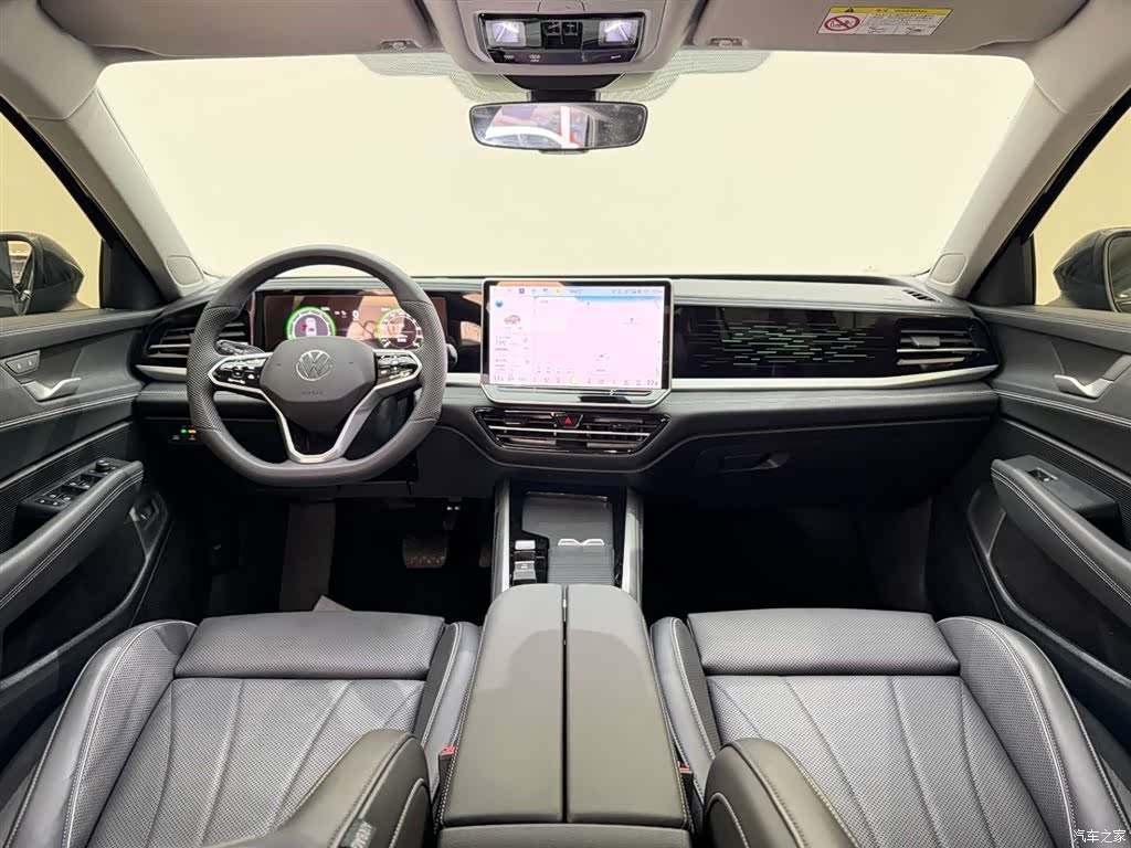 Volkswagen Passat, 2025 24