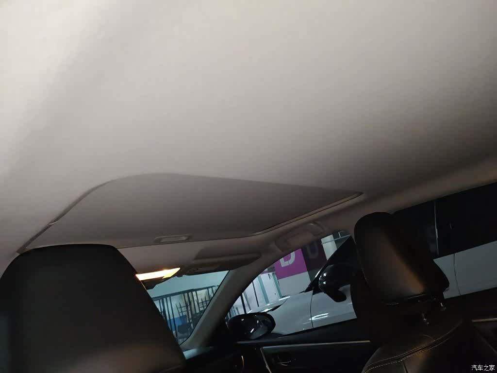 Toyota Corolla, 2015 9