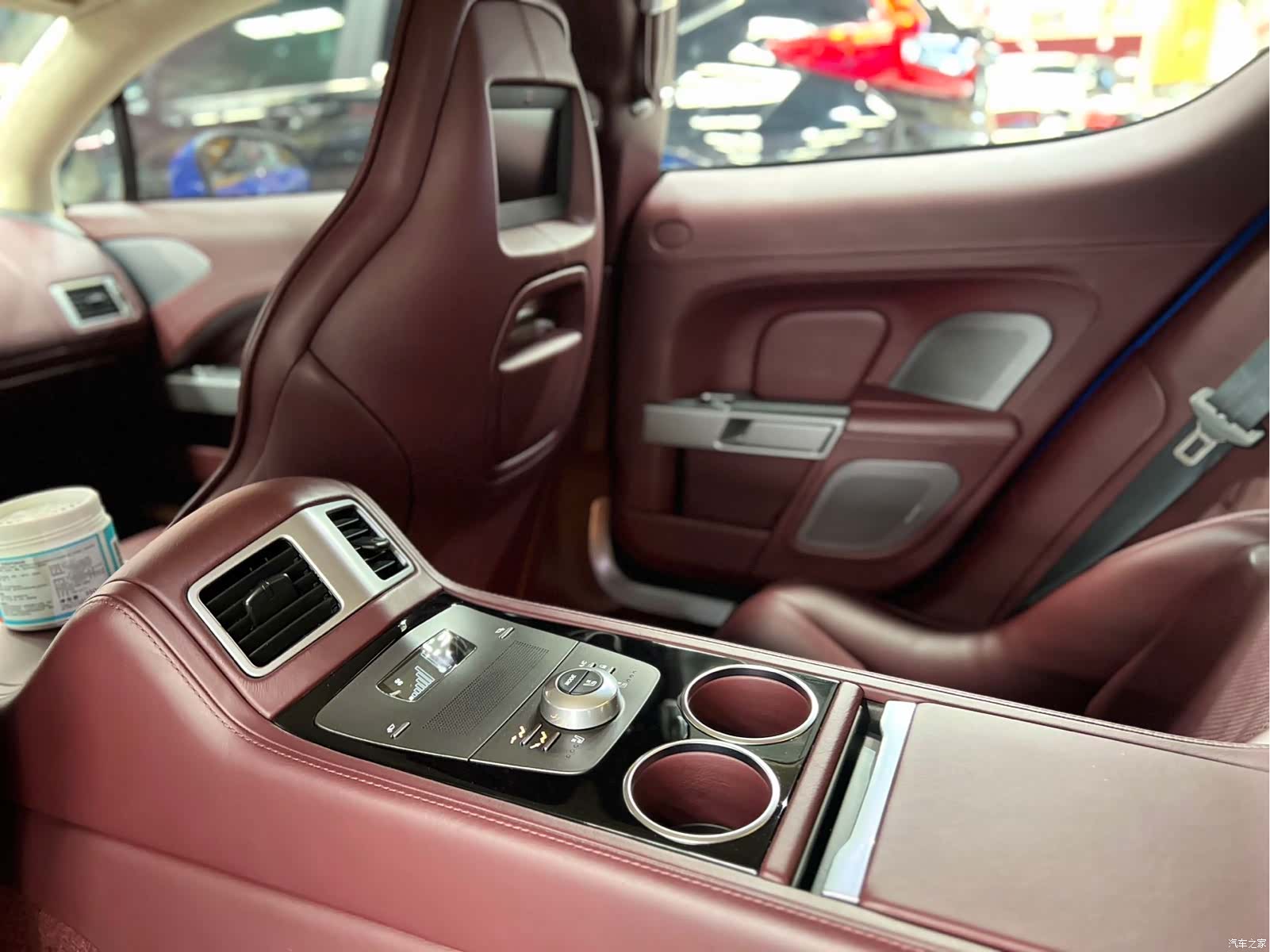 Aston Martin Rapide, 2018 14
