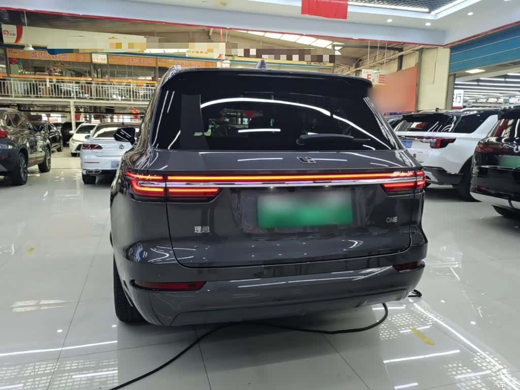Li Auto ONE, 2022 6