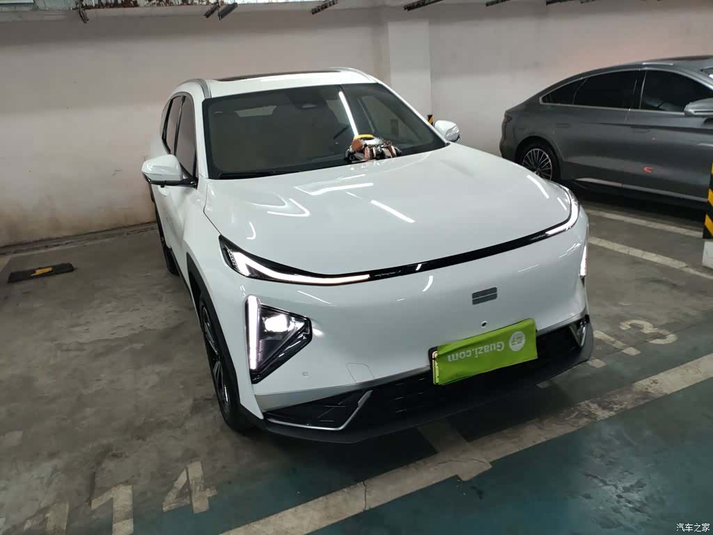 Geely Galaxy L7, 2025 22