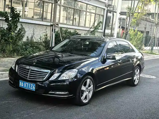 Mercedes-Benz E-Class 2013 — купить из Китая под заказ