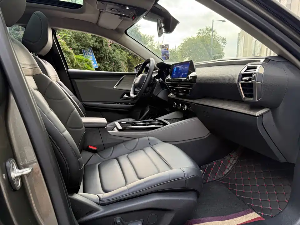 Citroen Versailles C5 X