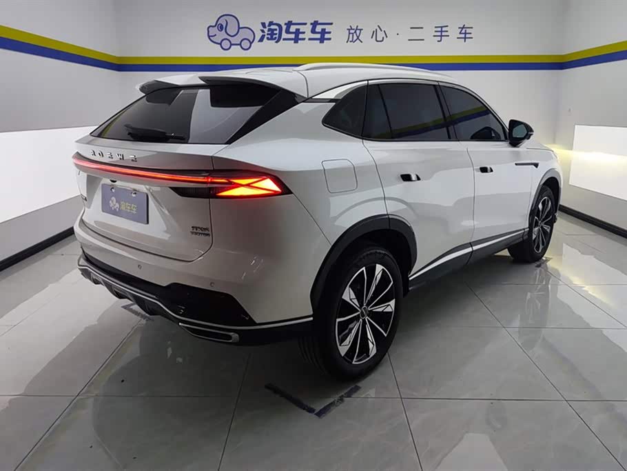 Roewe RX5