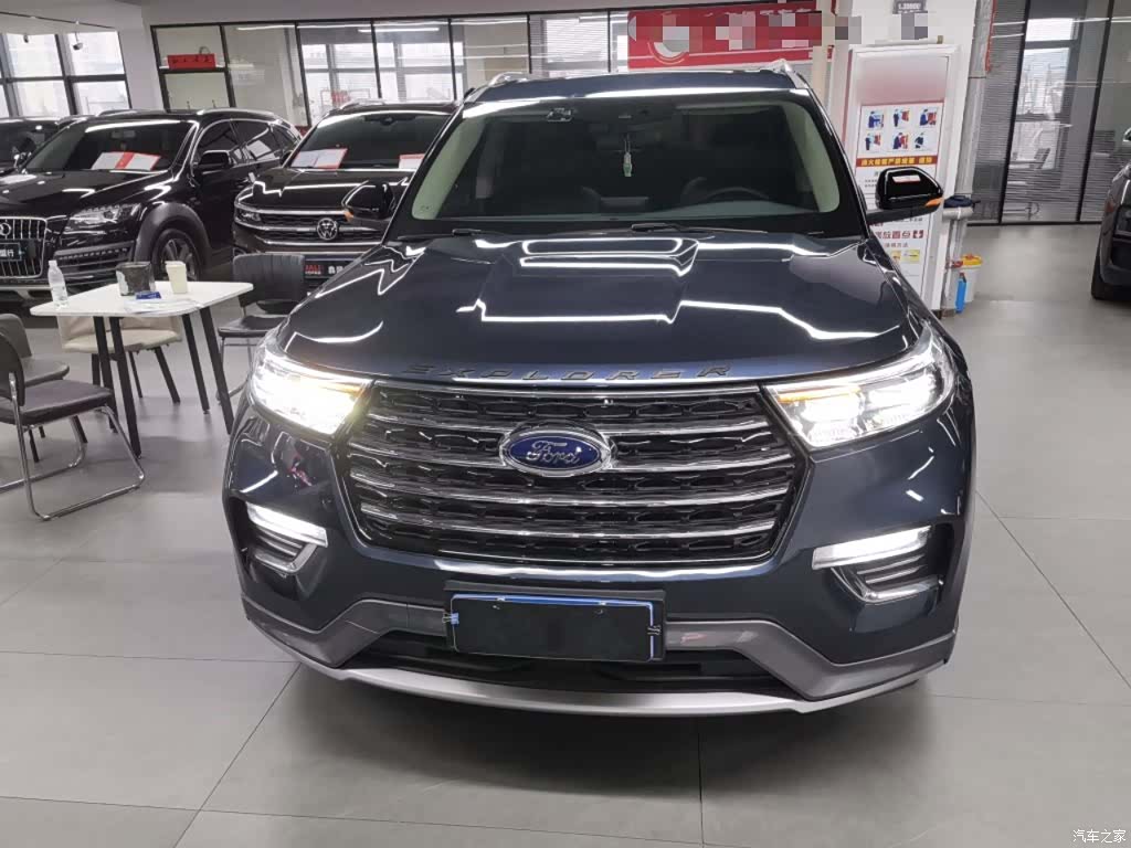 Ford Explorer, 2021 3