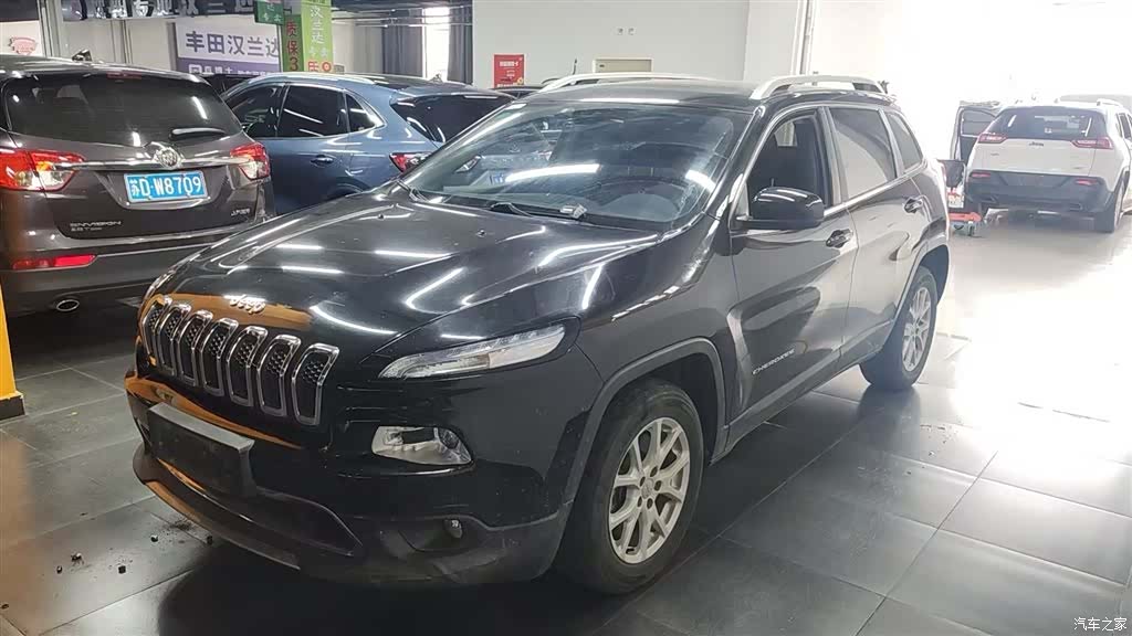 Jeep Cherokee