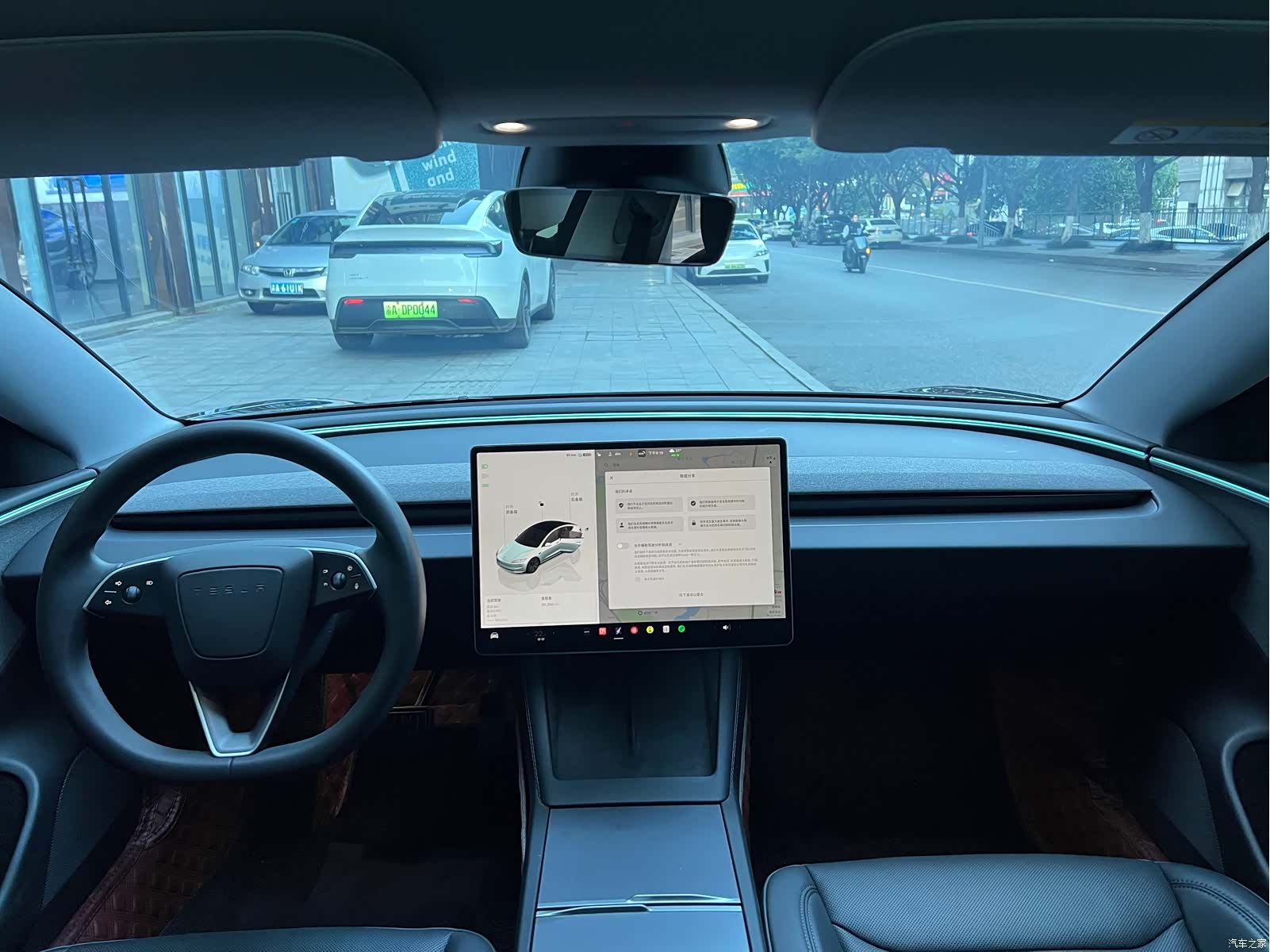 Tesla Model 3, 2024 10